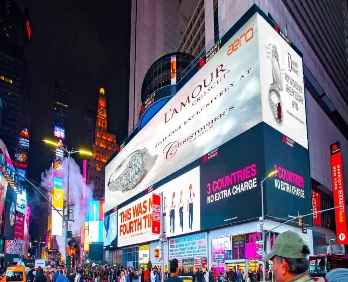 Outdoor LED Screens for Shopping Malls