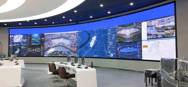 What Are the Advantages  of Traffic LED Display?