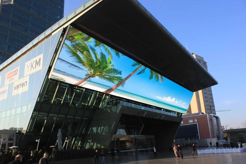Differences Between LED and LCD Displays - DDW Display